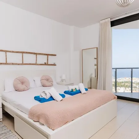 Sunset White - Ocean View, Jakuzzi, Heated Pool, Air-conditioning, Grill