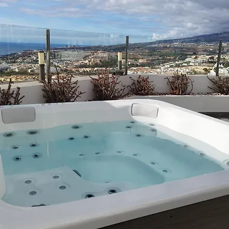 Sunset White - Ocean View, Jakuzzi, Heated Pool, Air-conditioning, Grill Playa de las Américas