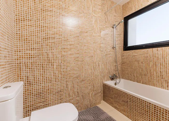 Sunset White - Ocean View, Jakuzzi, Heated Pool, Air-conditioning, Grill