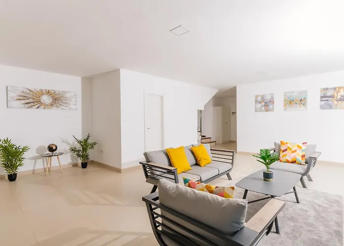 Sunset White - Ocean View, Jakuzzi, Heated Pool, Air-conditioning, Grill Villa Playa de las Américas