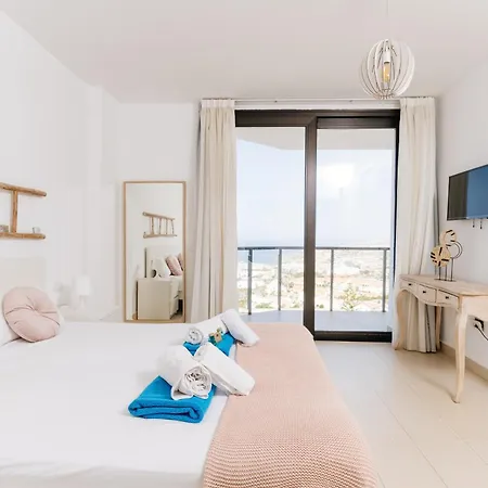 Villa Sunset White - Ocean View, Jakuzzi, Heated Pool, Air-conditioning, Grill *