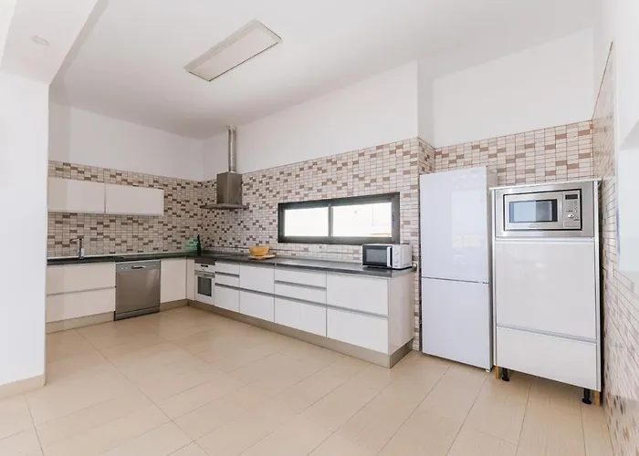 Sunset White - Ocean View, Jakuzzi, Heated Pool, Air-conditioning, Grill