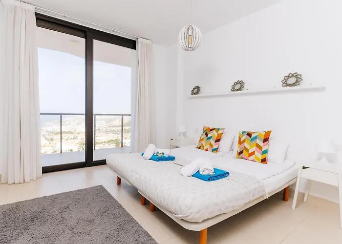 Sunset White - Ocean View, Jakuzzi, Heated Pool, Air-conditioning, Grill * Playa de las Américas